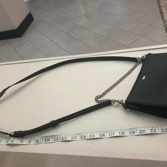 DKNY Elegant Black Crossbody Bag with Gold Chain very light usage - Picture 4 of 8